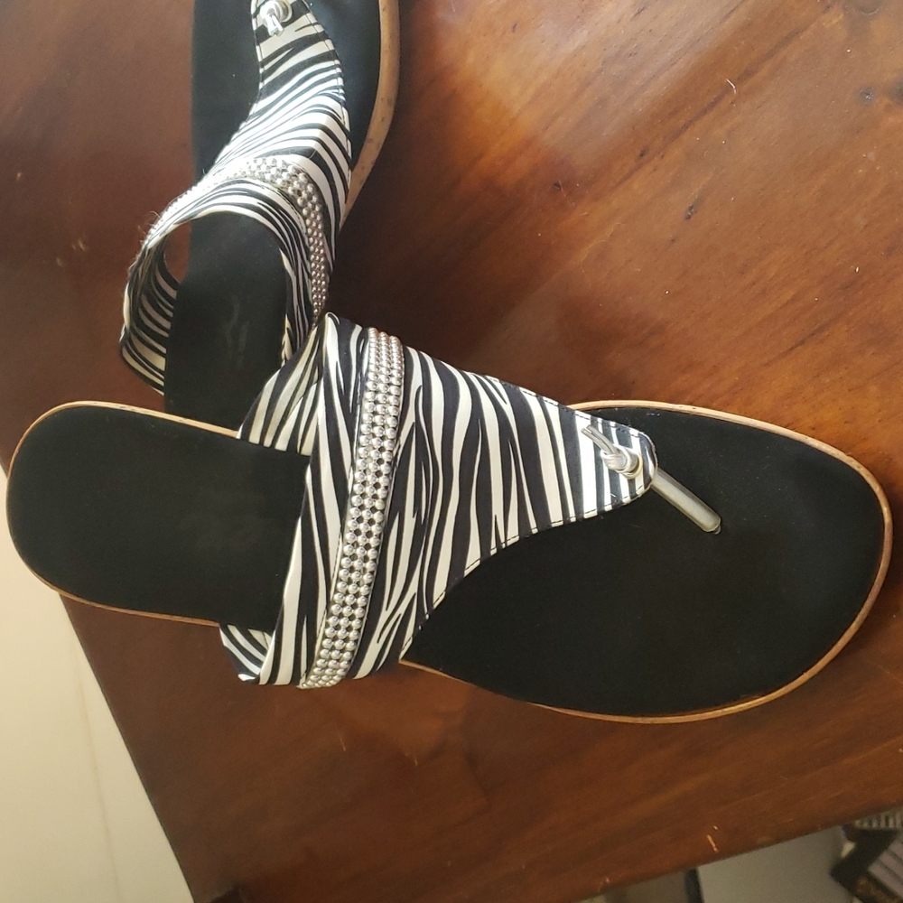 Onex Valorie sandal